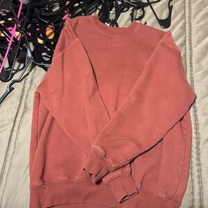 Aritzia crewneck